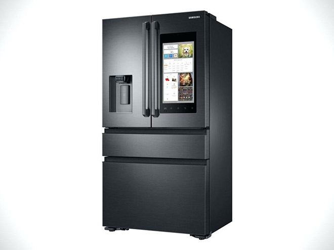 Холодильник со встроенным телевизором